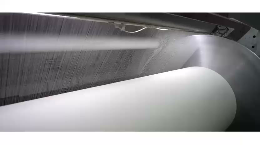Warp sheet running onto a sizing beam